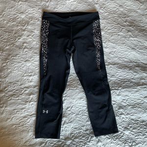 Womens Under Armour Heatgear Crop Legging - Black (black and white print), Small